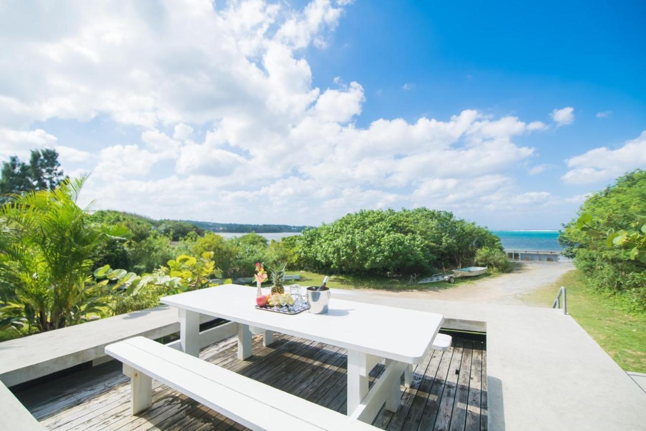 Flex Beach House Мотобу Екстер'єр фото