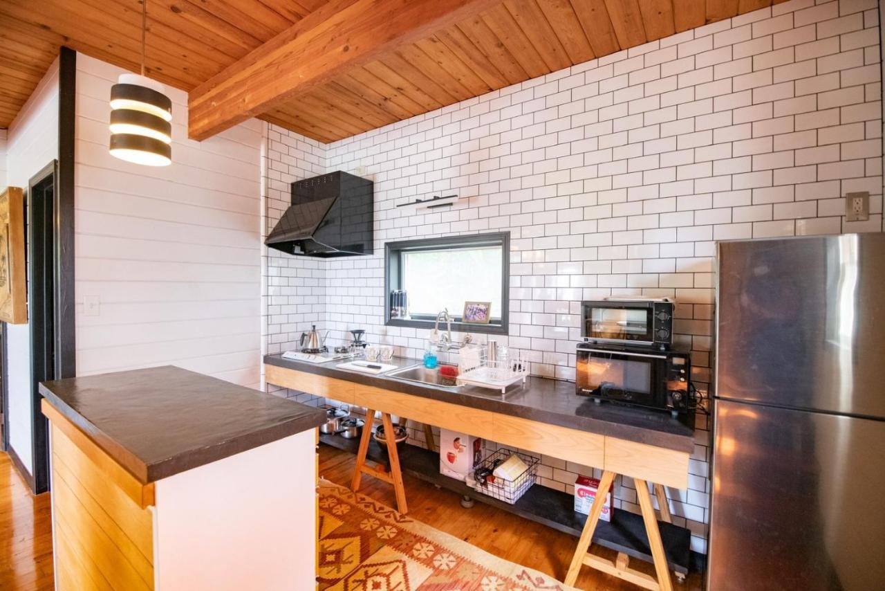 Flex Beach House Мотобу Екстер'єр фото