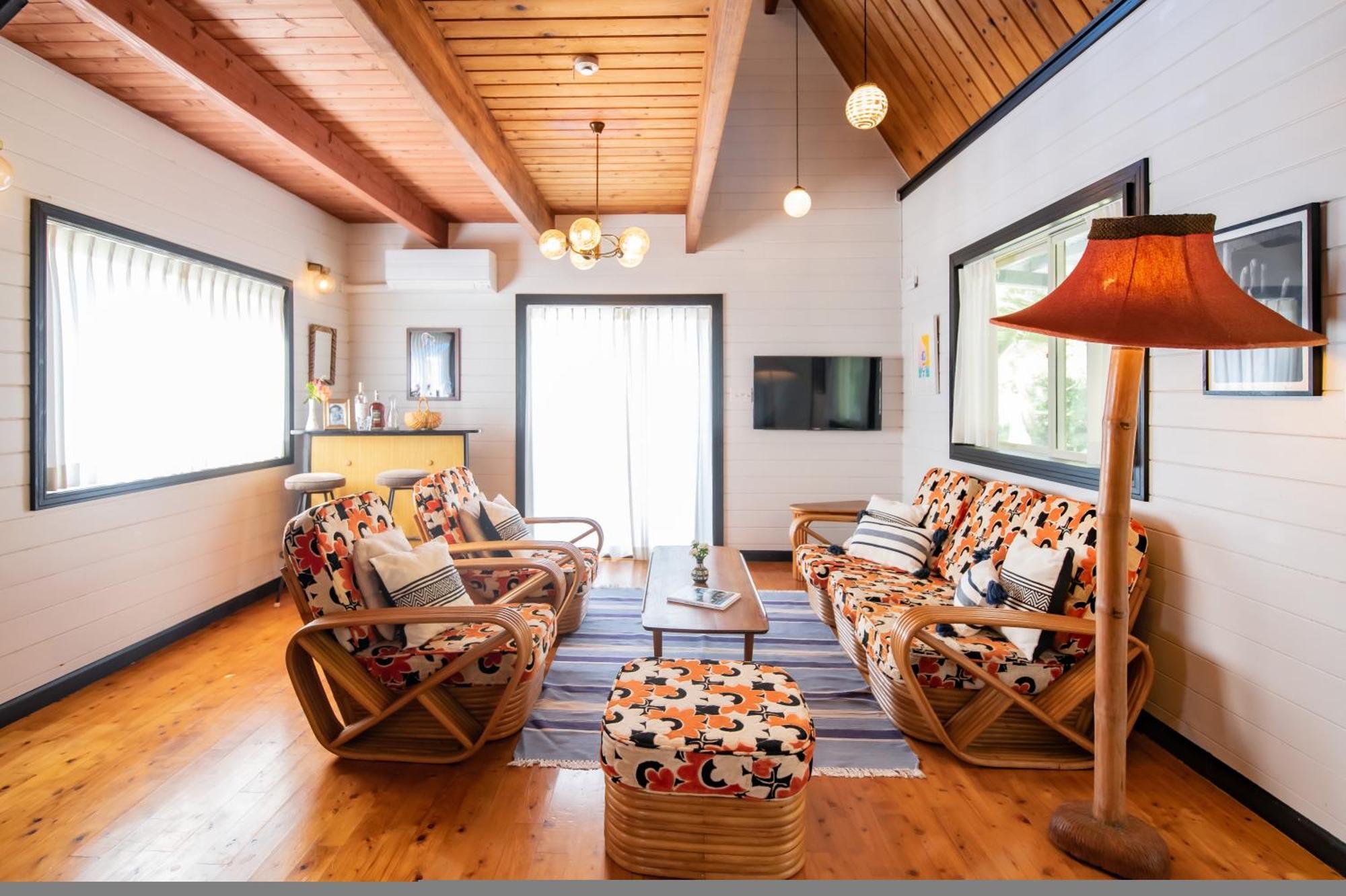 Flex Beach House Мотобу Екстер'єр фото